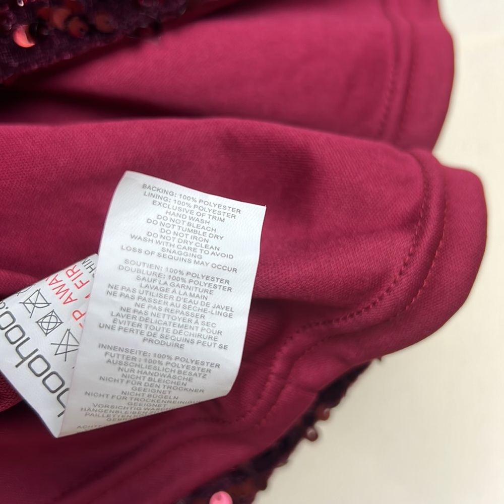 Boohoo red velvet and sequin deep V dress size 16 - Picture 10 of 12